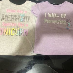 2 shorts sleeve girls t-shirts